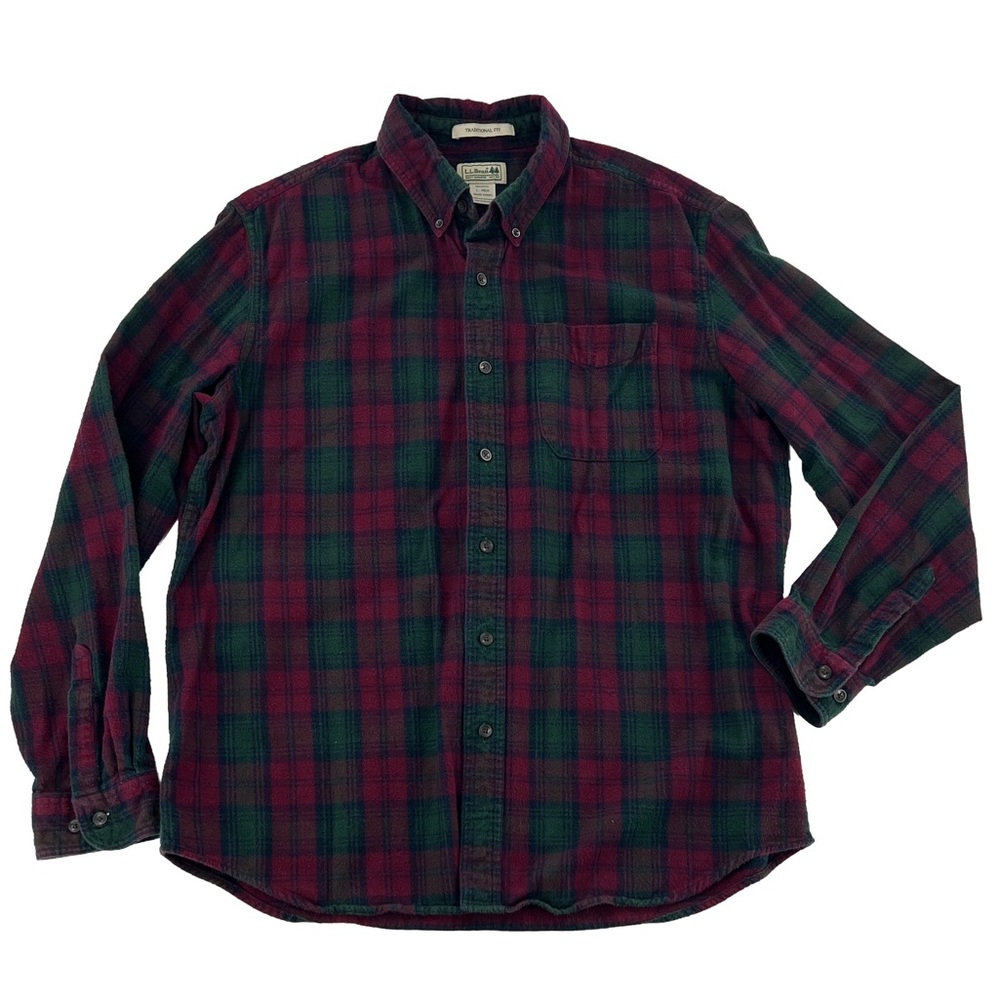 LL Bean traditional fit men’s plaid button front flannel shirt classic layering